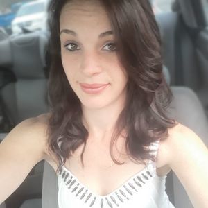 Meet your Posher, Janelle